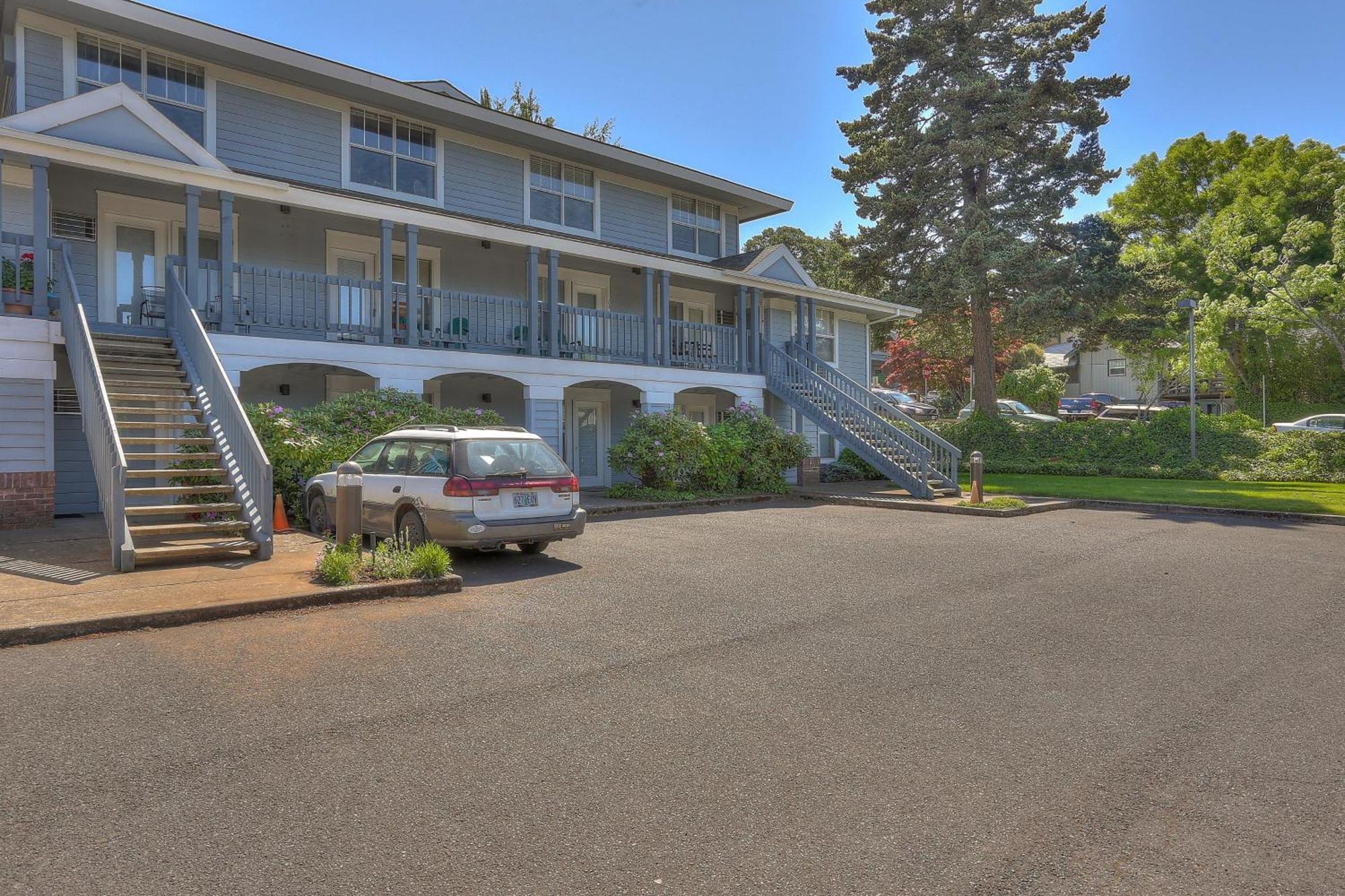 13 Lodge Hood River Exterior foto